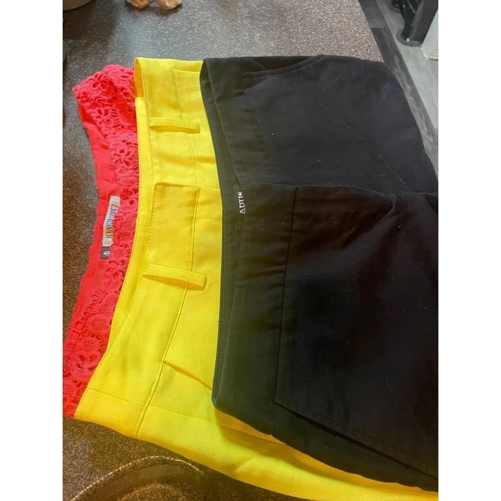 Ladies shorts‎ 3 Pack Bundle Size 4